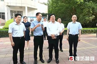 ?贝利官方媒体号：国王贝利称贝肯鲍尔为兄弟 他们在天堂团聚